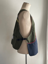 Load image into Gallery viewer, Knit Fit Pinney (Navy/Olive)